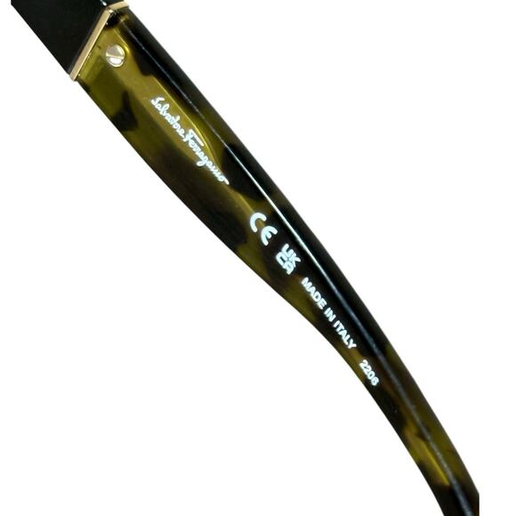 Salvatore Ferragamo Eyeglass Frame Women Cateye Green Tortoise Acetate 54/17/140 - Picture 7 of 8